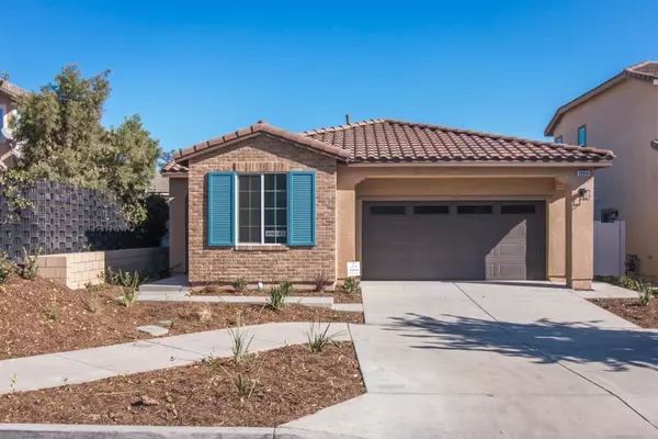 16614 Escavera ST, Lake Elsinore, CA 92530