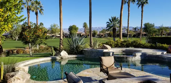 La Quinta, CA 92253,48650 Vista Estrella