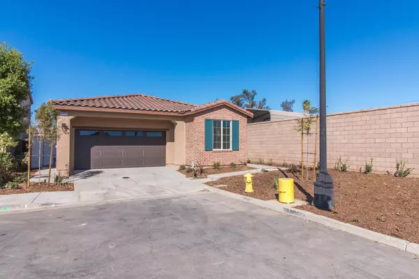 Lake Elsinore, CA 92530,32025 Merano ST