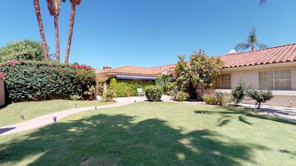 78720 Avenida La Fonda, La Quinta, CA 92253