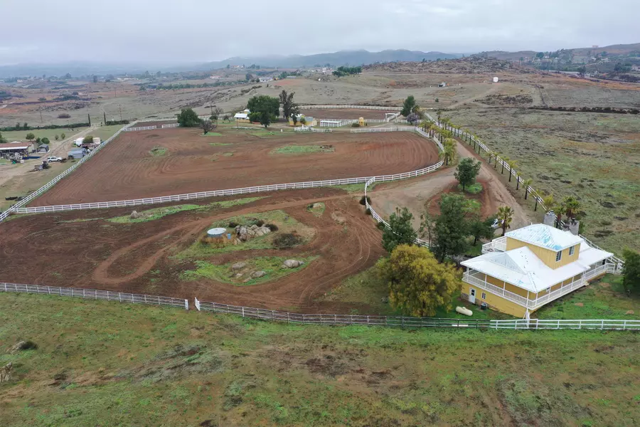 39201 San Ignacio RD, Hemet, CA 92544