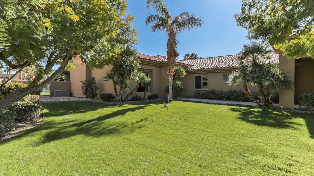 55300 Pebble Beach, La Quinta, CA 92253