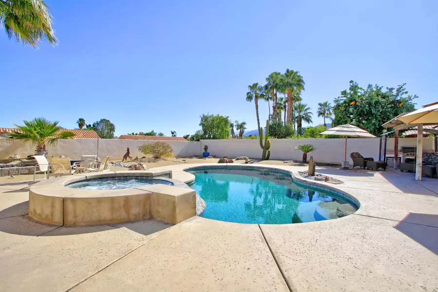 36548 Las Begonias, Cathedral City, CA 92234