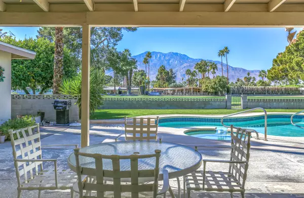 Palm Springs, CA 92264,2295 S Bobolink LN