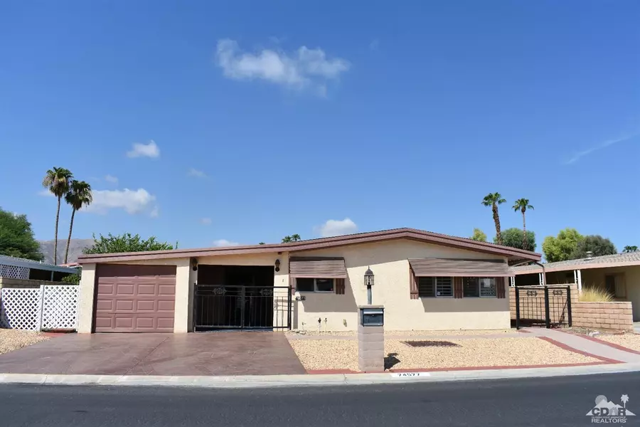 74577 Zircon CIR E, Palm Desert, CA 92260