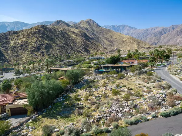 Palm Springs, CA 92262,999 W Panorama RD