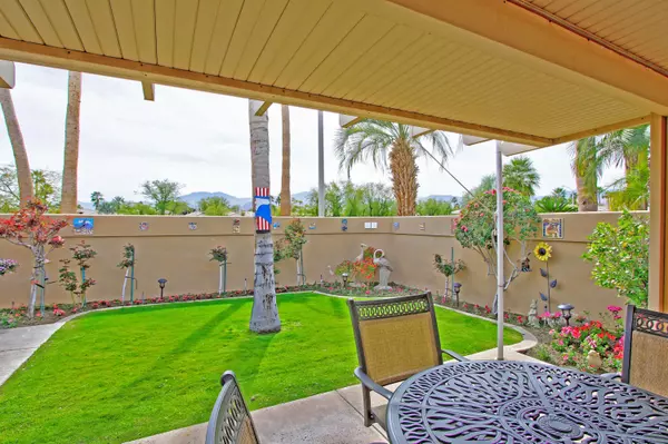 Palm Desert, CA 92211,77682 Westbrook CT