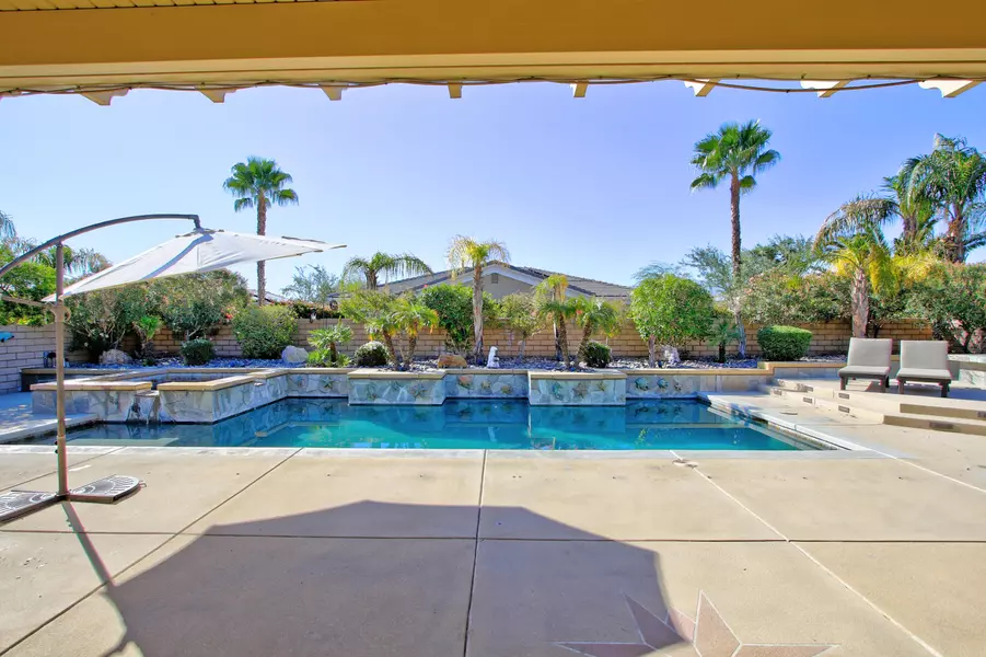 109 Brisa DR, Palm Desert, CA 92211