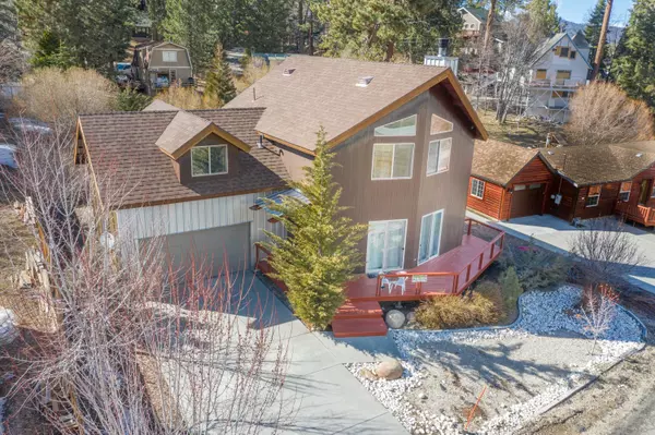 954 Cameron CT, Big Bear Lake, CA 92315