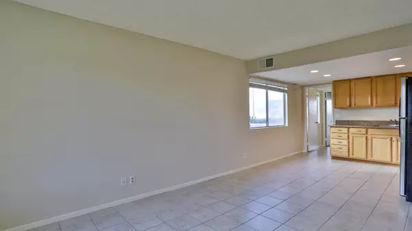 Desert Hot Springs, CA 92240,9653 Spyglass AVE #111