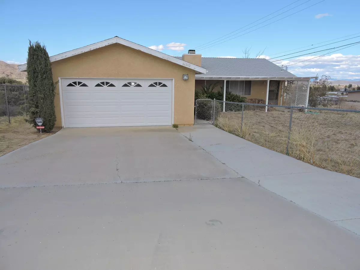 Joshua Tree, CA 92252,61740 Valley View CIR