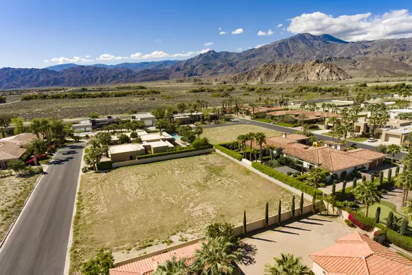 La Quinta, CA 92253,80820 Vista Lazo