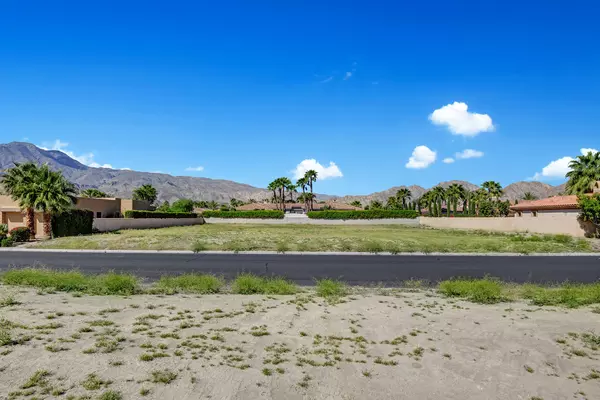 La Quinta, CA 92253,80820 Vista Lazo