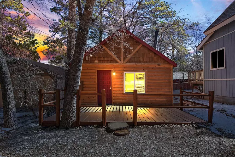 733 Cedar LN, Big Bear, CA 92314