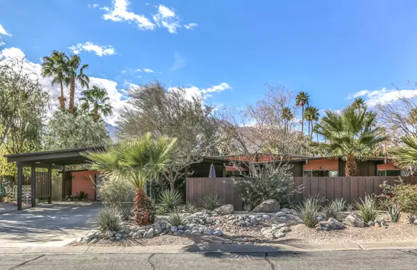 683 Bedford DR, Palm Springs, CA 92264