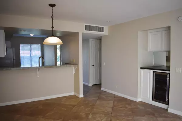 Rancho Mirage, CA 92270,69533 Encanto CT