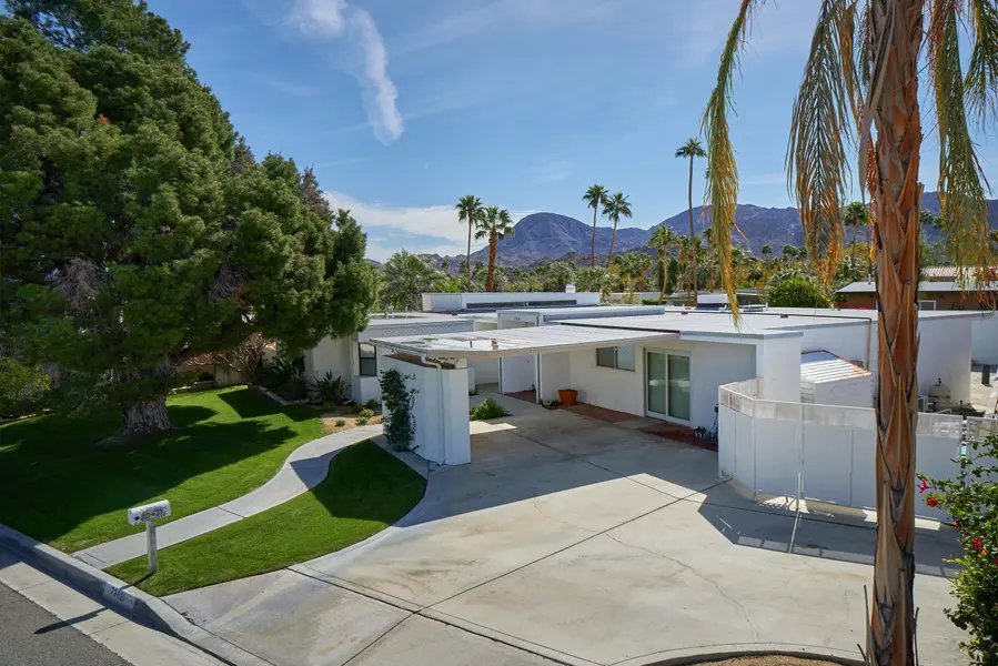 73621 Sun LN, Palm Desert, CA 92260