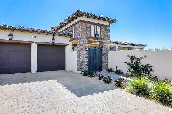 La Quinta, CA 92253,54910 Apollo CT