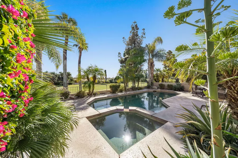 175 E Kavenish DR, Rancho Mirage, CA 92270