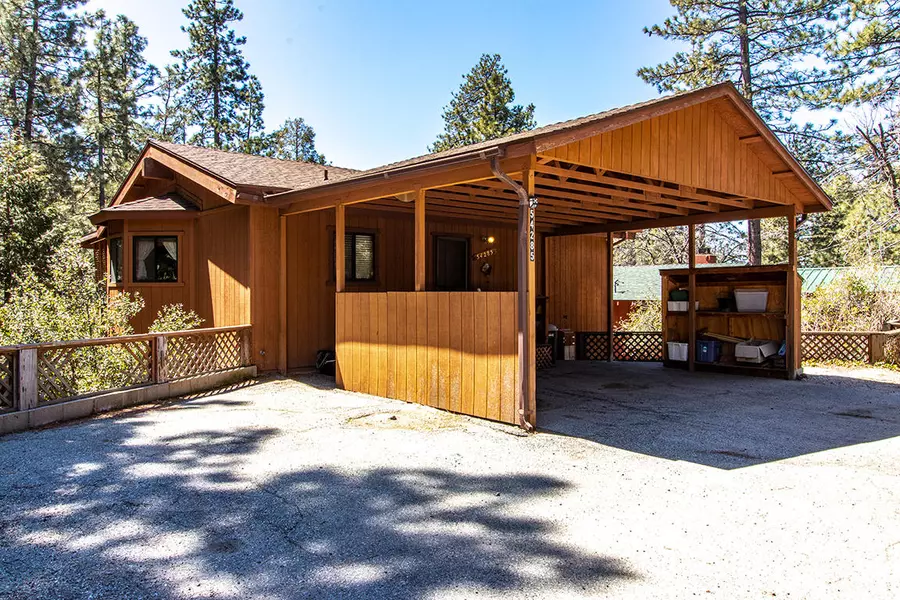 54285 Tahquitz View DR, Idyllwild, CA 92549