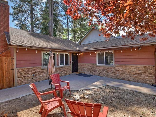Lake Arrowhead, CA 92352,351 Hemlock DR