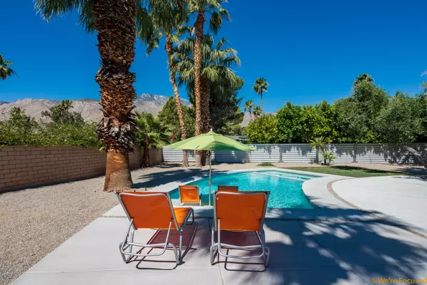 1129 E Fuerte CIR, Palm Springs, CA 92262