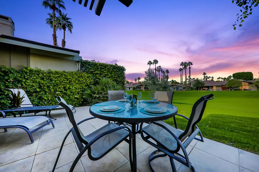 328 Sundance CIR, Palm Desert, CA 92211