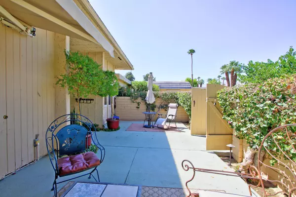 Indian Wells, CA 92210,74885 Chateau CIR