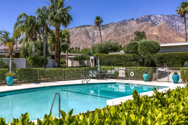 Palm Springs, CA 92262,130 W Racquet Club RD #403