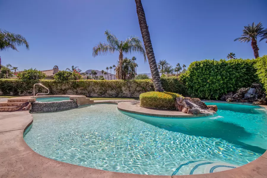 22 Via Elegante, Rancho Mirage, CA 92270