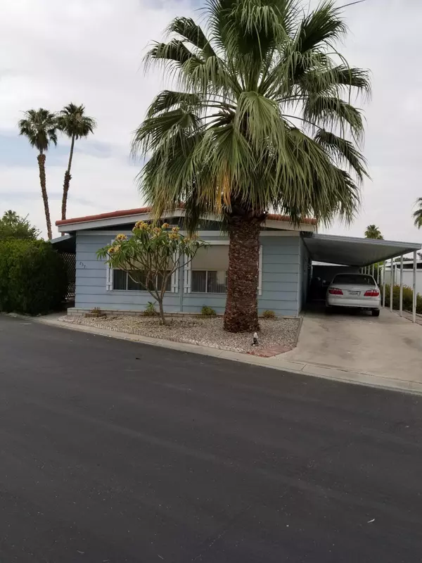 Palm Springs, CA 92264,237 Los Pinos