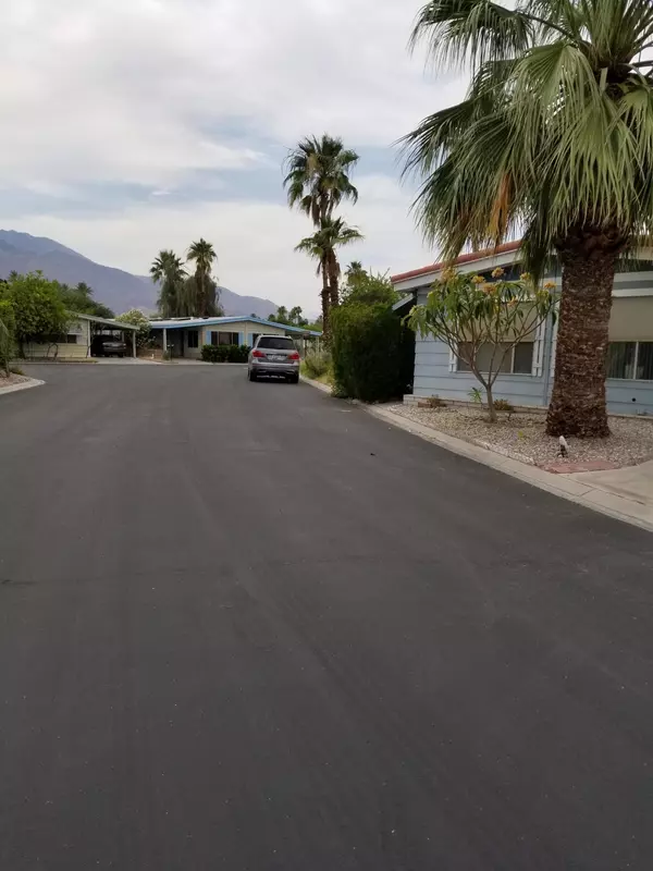 Palm Springs, CA 92264,237 Los Pinos