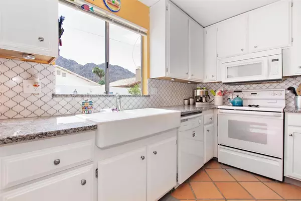 La Quinta, CA 92253,53650 Avenida Villa