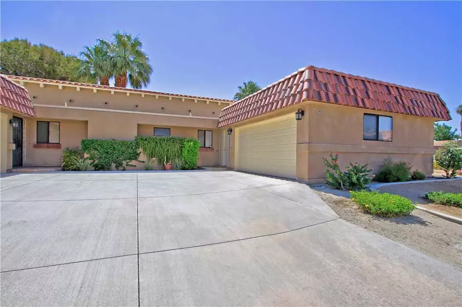 40210 Baltusrol CIR, Palm Desert, CA 92211