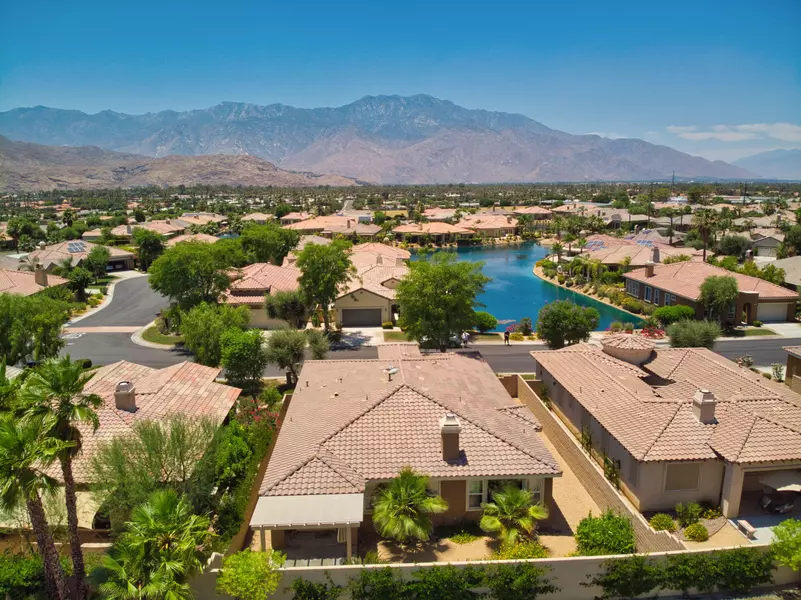 30 Shoreline DR, Rancho Mirage, CA 92270