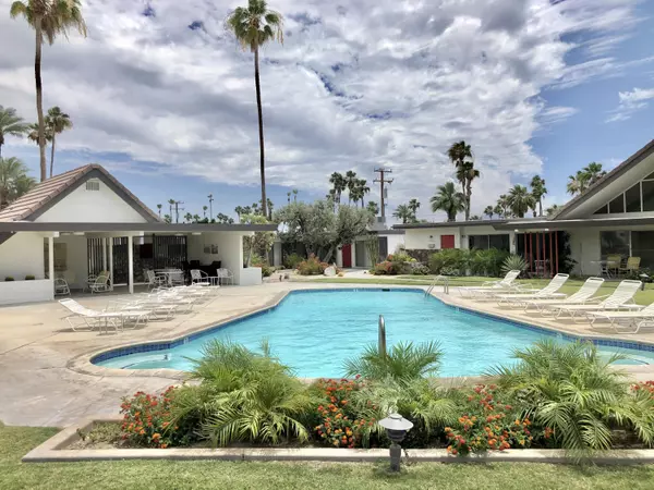 1739 E Tachevah DR, Palm Springs, CA 92262