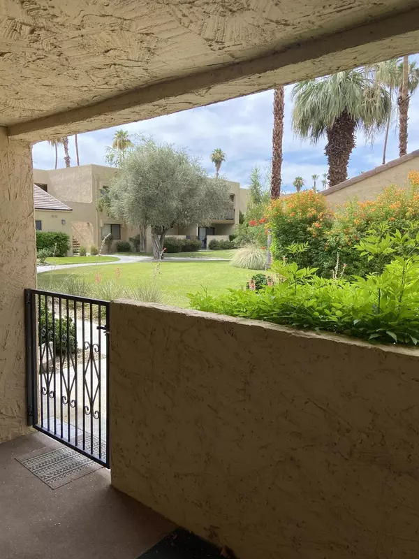 Palm Springs, CA 92264,5300 E Waverly DR #M4110