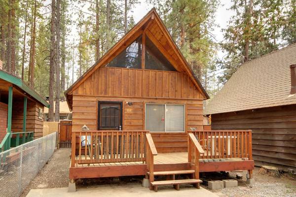 818 W Rainbow BLVD, Big Bear City, CA 92314