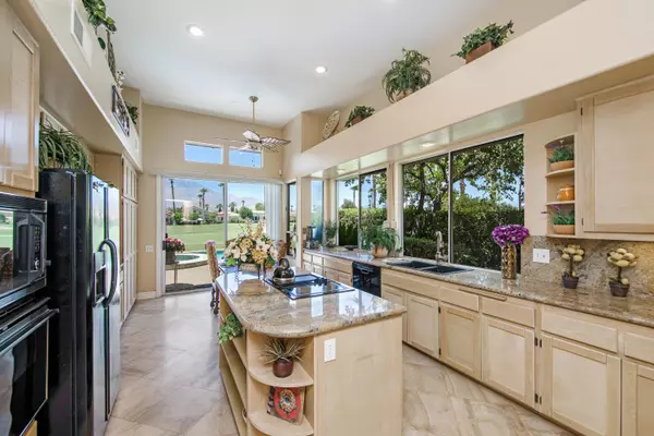 Cathedral City, CA 92234,29777 E Trancas DR