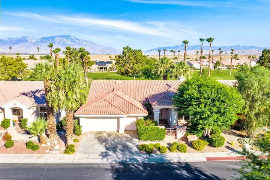 37713 Westridge AVE, Palm Desert, CA 92211