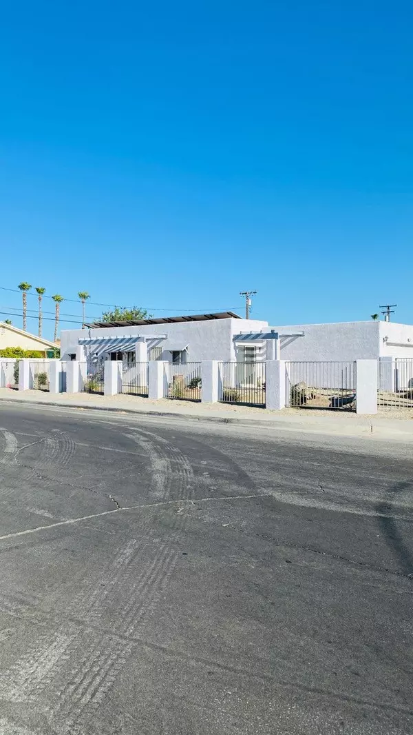 Cathedral City, CA 92234,31520 Avenida El Mundo