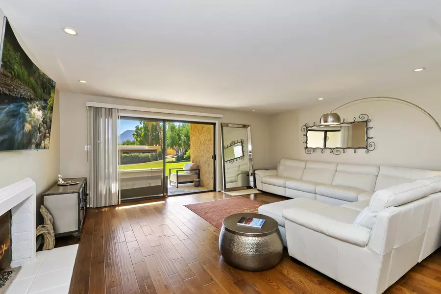 48470 Racquet LN, Palm Desert, CA 92260