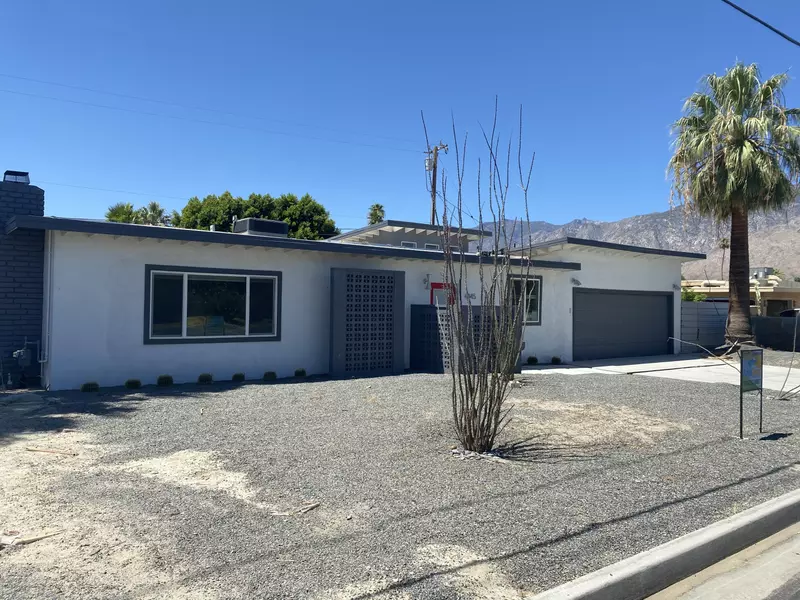 4345 E Camino Parocela, Palm Springs, CA 92264