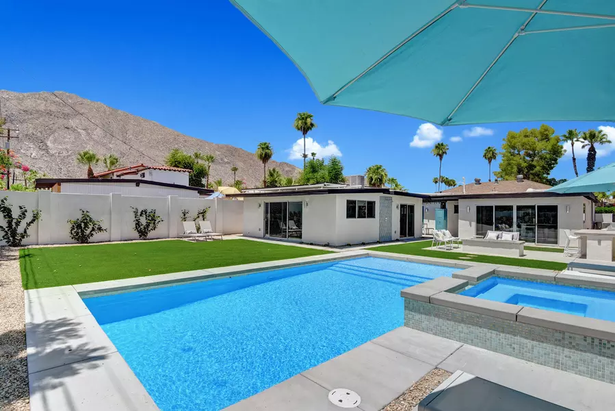 271 E Mesquite AVE, Palm Springs, CA 92264