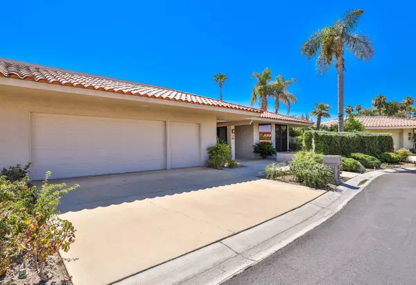 Rancho Mirage, CA 92270,21 Mount Holyoke
