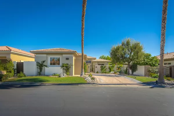 Palm Desert, CA 92211,900 Hawk Hill TRL