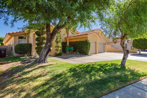 Palm Desert, CA 92211,74062 College View CIR W