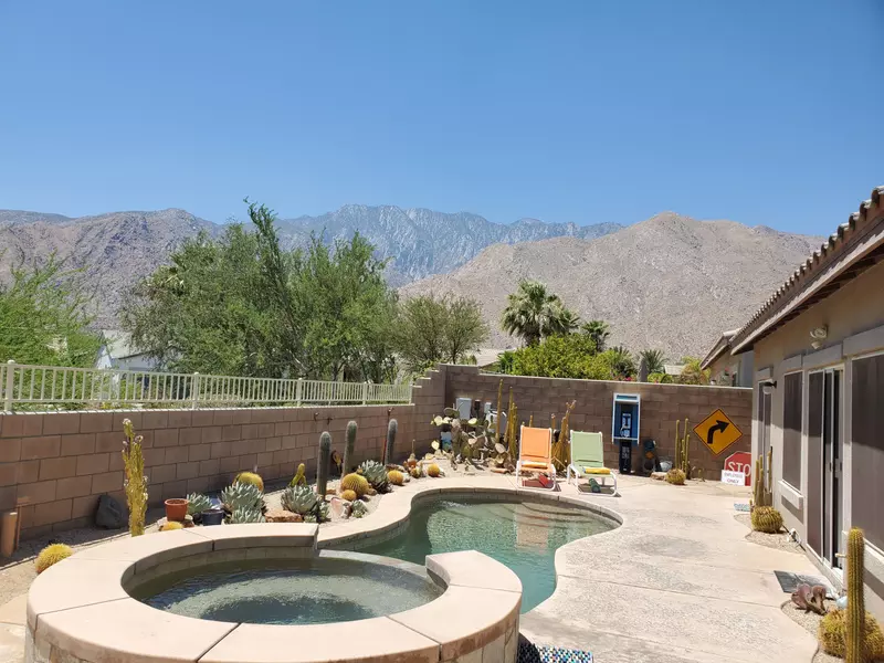 1141 Vista Sol, Palm Springs, CA 92262