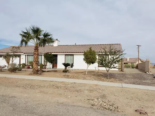 Thermal, CA 92274,1462 Valiant AVE