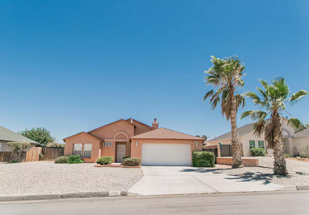 Yucca Valley, CA 92284,7727 Hanford AVE